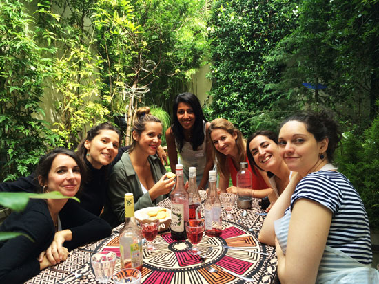 Cours de cuisine l'été dans le jardin